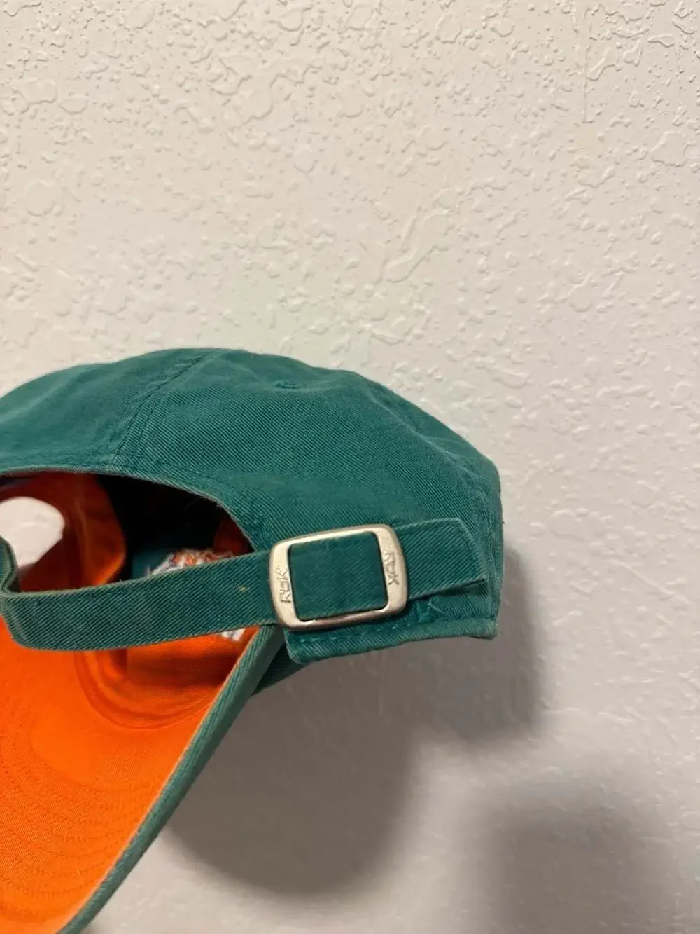 Vintage Reebok NFL Miami Dolphins Adjustable Strapback Hat